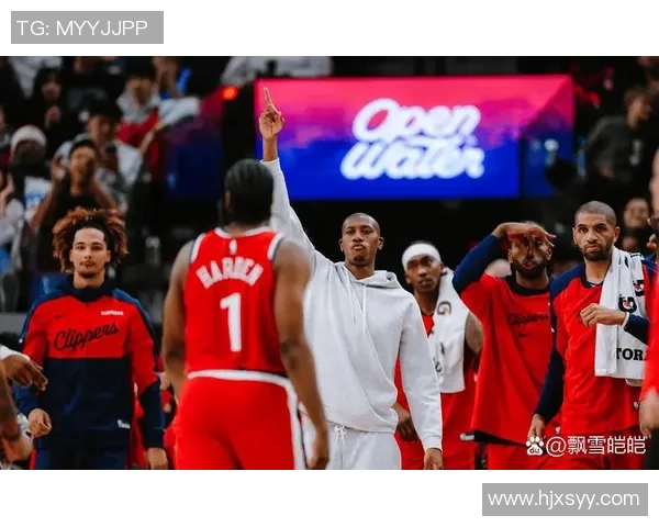 掘金与快船激战全场精彩瞬间回顾与分析