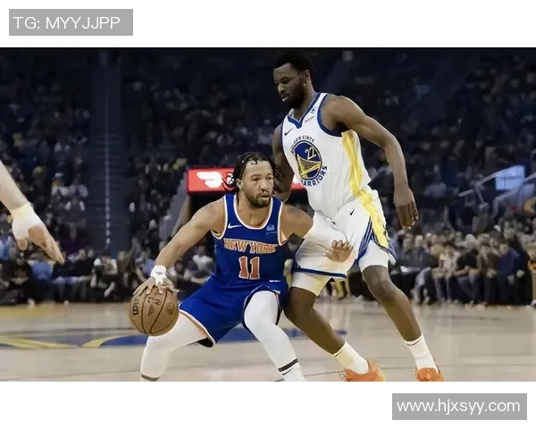 火箭队与勇士队激战正酣电视直播精彩瞬间不容错过