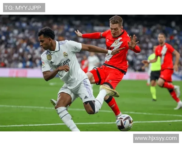 皇马主场迎战塞尔塔全力争胜双方激战成平局精彩纷呈 皇马主场迎战塞尔塔全力争胜双方激战成平局精彩纷呈